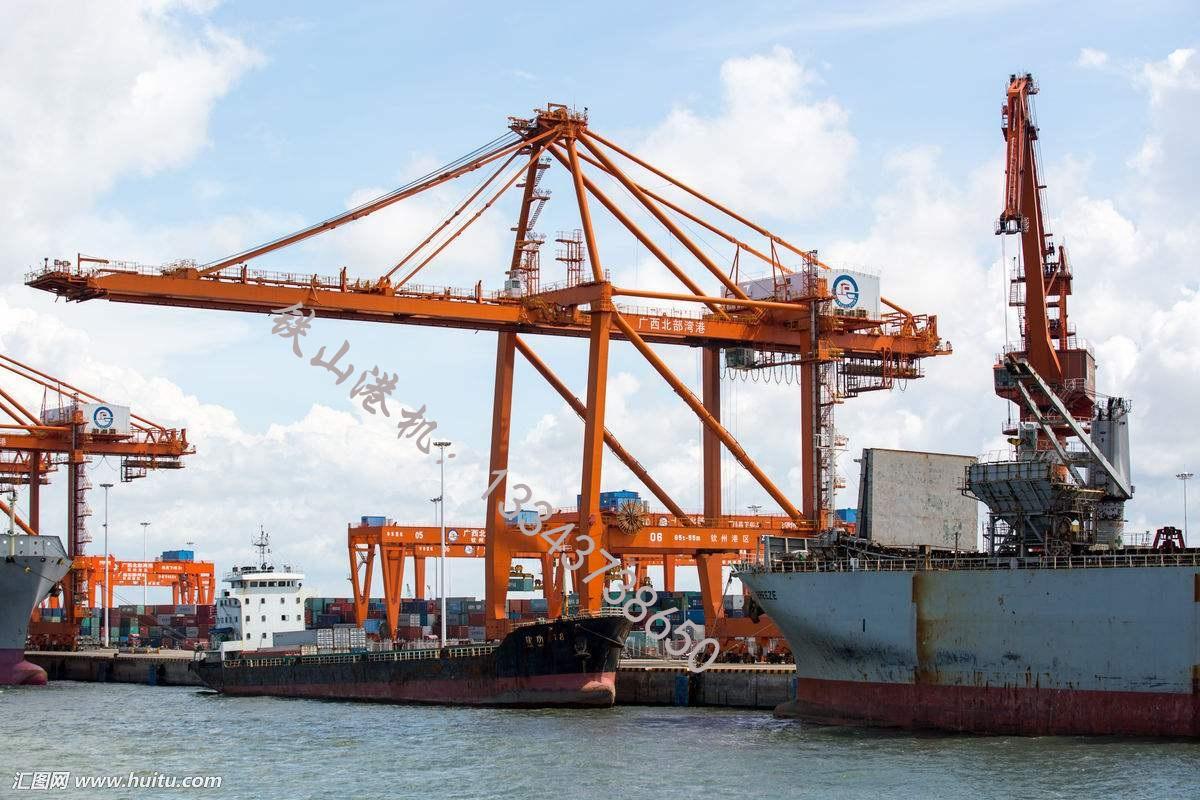 湖南常德岸橋廠家岸橋適應性廣，操作方便